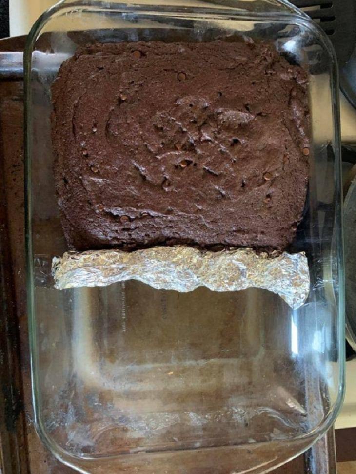 DIY Kitchen Hacks, baking brownies