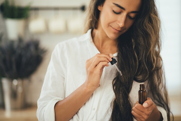 Benefits of Moringa Oil, hair growth