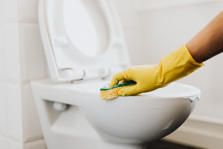 Home Uses For Denture Tablets toilet cleaning