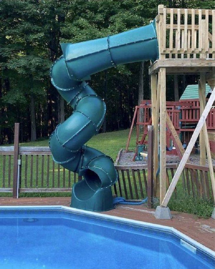 Constructions Fails, swimming pool