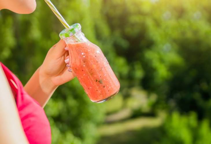 Tips to Gain Weight Healthfully,  smoothies and shakes