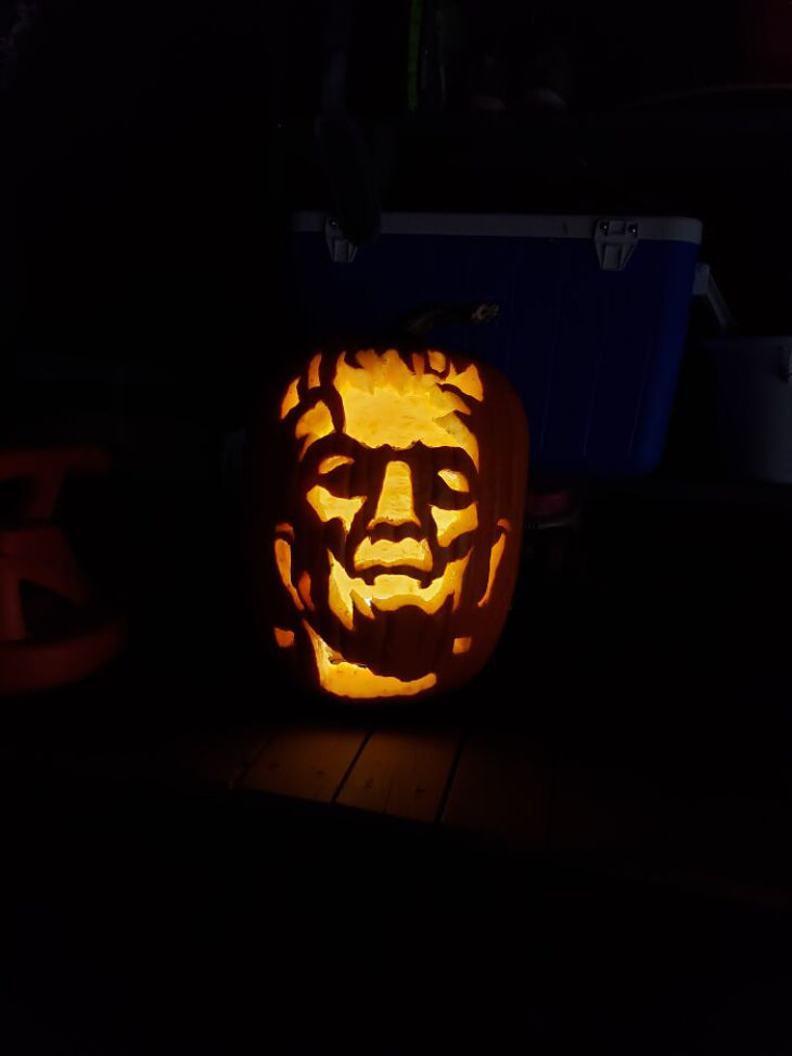 Frankenstein carved pumpkin 