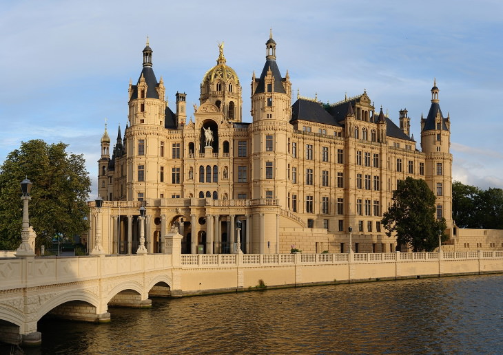 Renaissance Buildings Schwerin Palace - Germany closer look