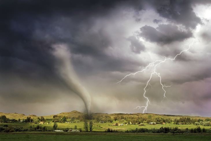 El Reino Unido tiene más tornados por área cuadrada que todos los demás países.