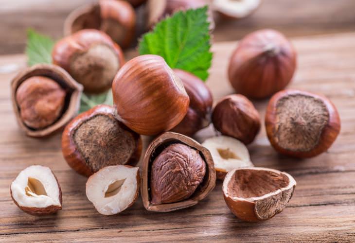 Health Benefits of Hazelnuts, blood sugar levels