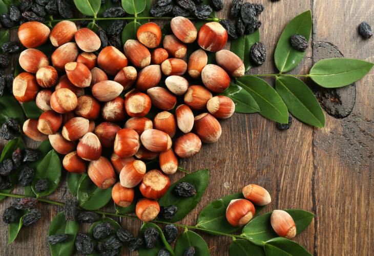 Health Benefits of Hazelnuts, cholesterol 