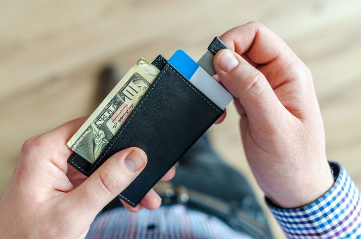 Tips to Be Organized wallet