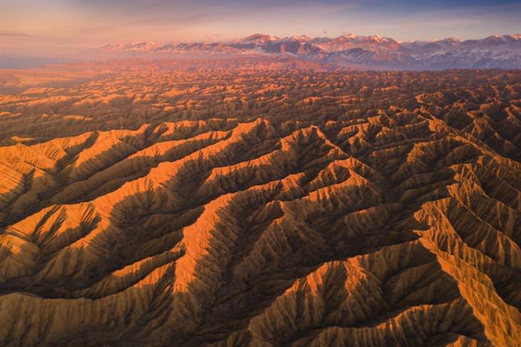 Kyrgyzstan by Albert Dros desolate mountains