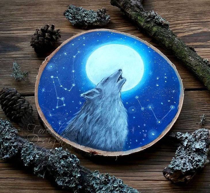 Paintings of Forests on Wood, wolf