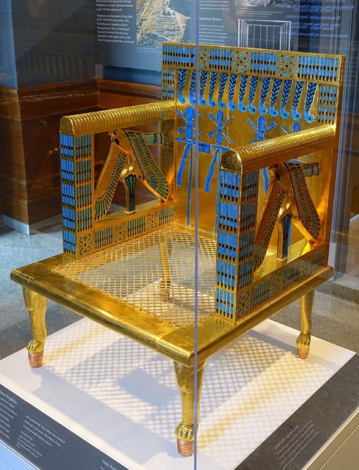 Archeological Finds golden throne of Queen Hetepheres
