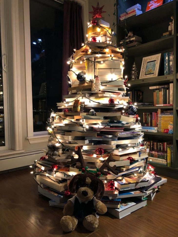 DIY Christmas Trees, books 