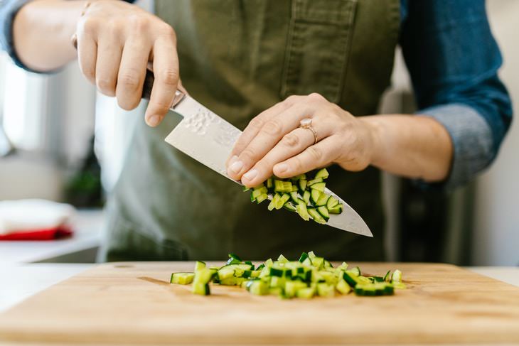 Holiday Injuries chopping vegetables