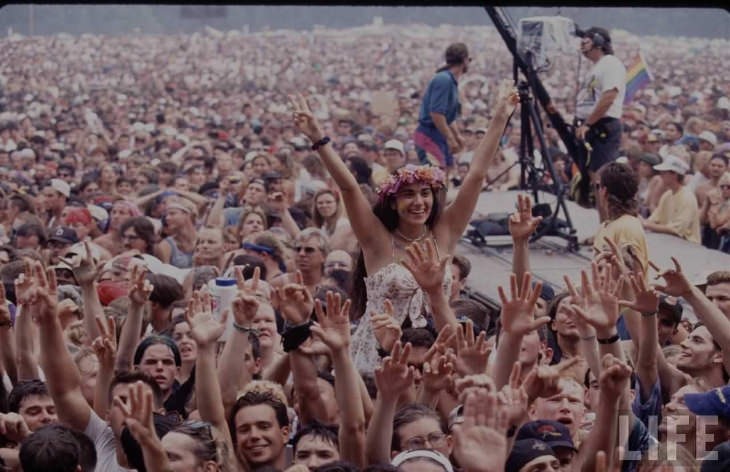 Woodstock woman in the crowd