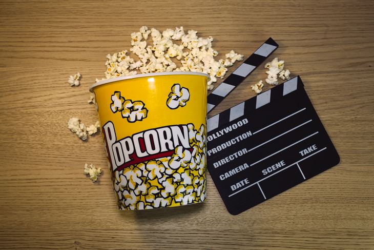 Family Friendly Dementia Activities popcorn