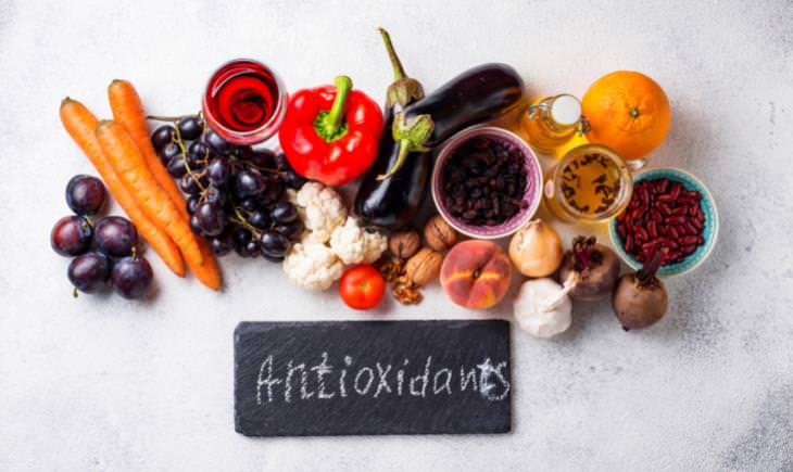 antioxidants food examples