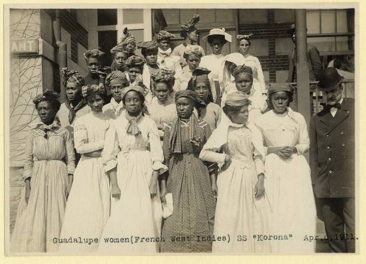 Portraits of Ellis Island Immigrants, Women from Guadalupe (French West Indies)