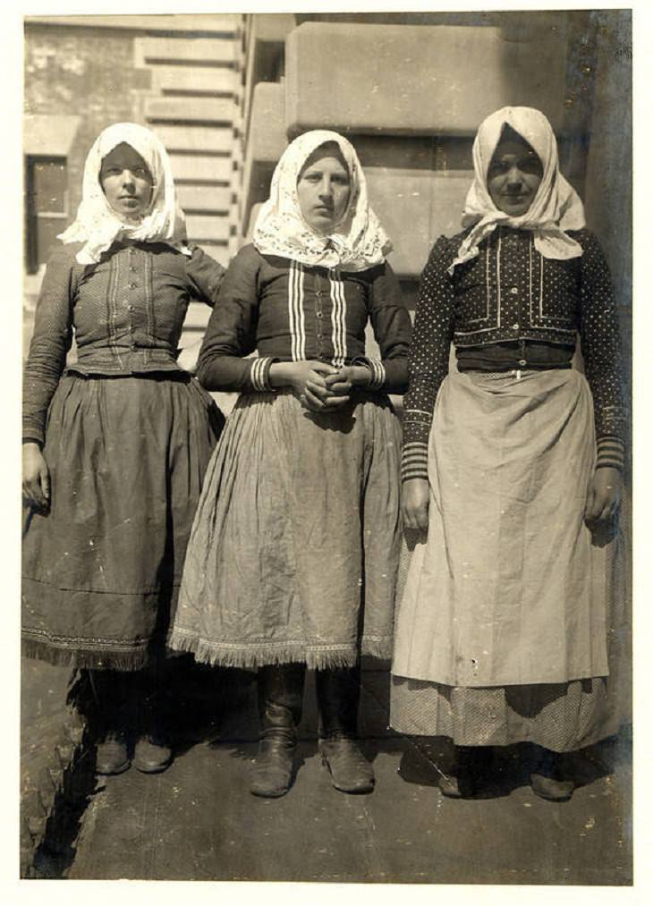 Portraits of Ellis Island Immigrants, Slovakian Women