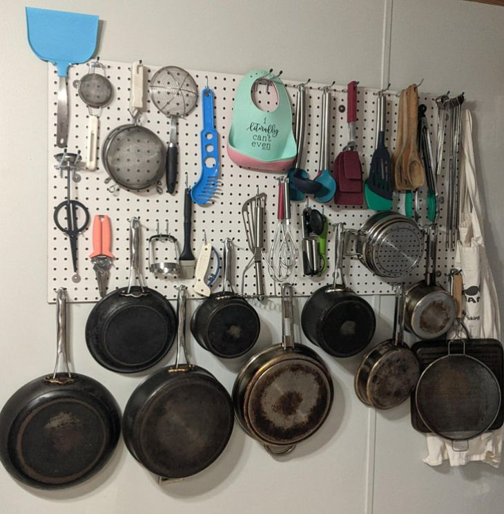 Funny solutions small kitchen set up