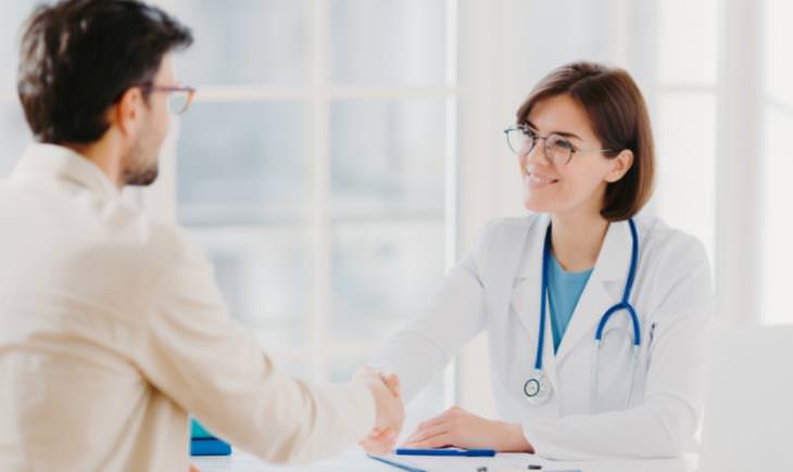 man at female Doctor's appointment