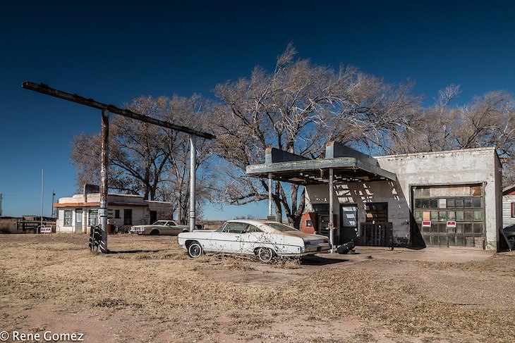 7 Lesser Known Ghost Towns Around the World, Glenrio, New Mexico, USA