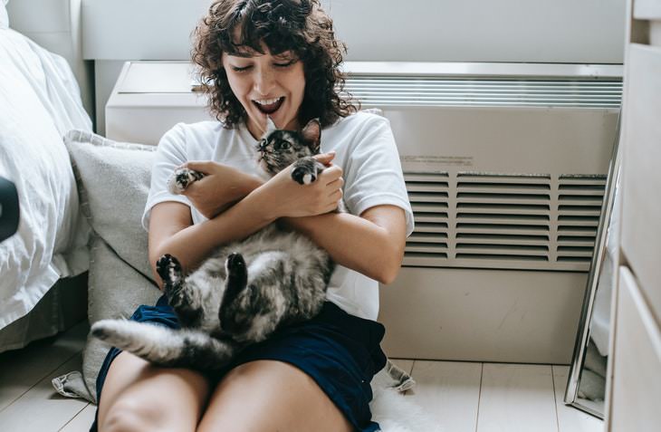 Eczema Tips and Remedies woman sitting next to a radiator