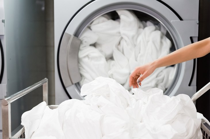 Household Cleaning Tips to Ease Allergies, Wash sheets
