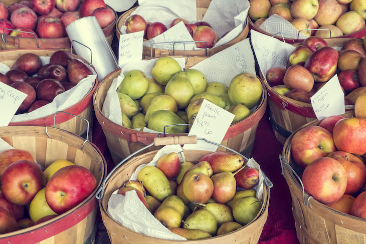 Guide: How to Pick the BEST Fruits and Veggies, apples and pears