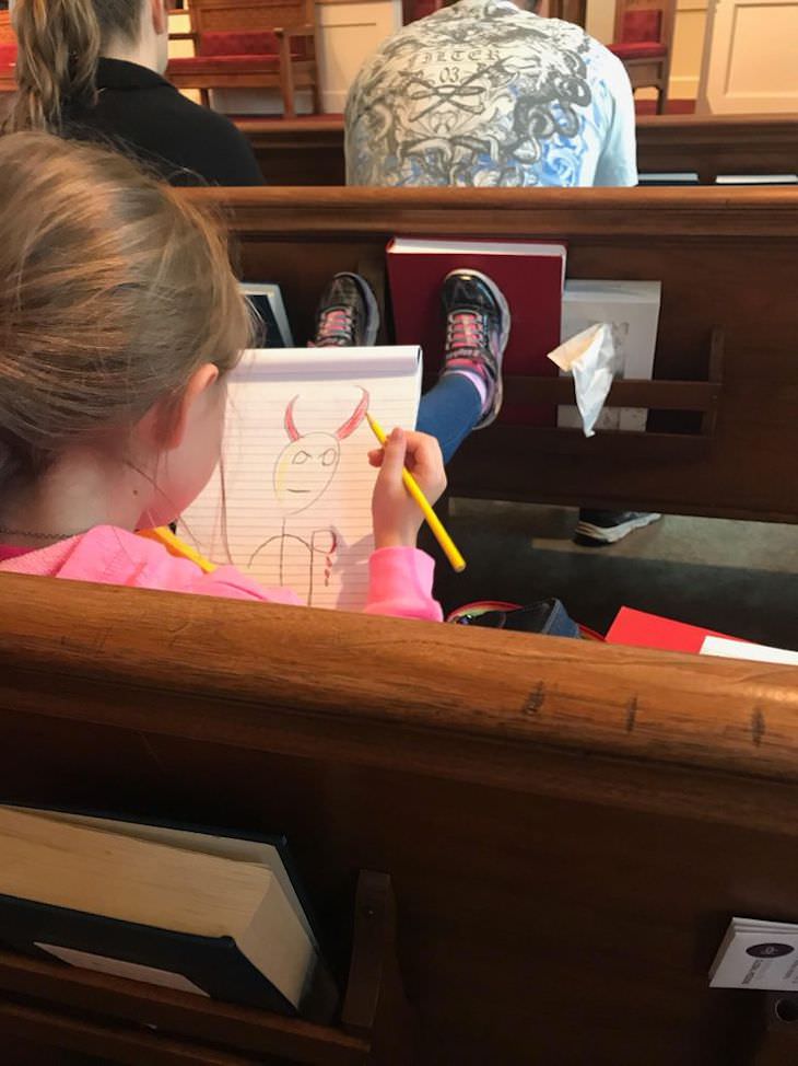 18 Photos of Kids in Hilariously Weird Situations, girl drawing in church