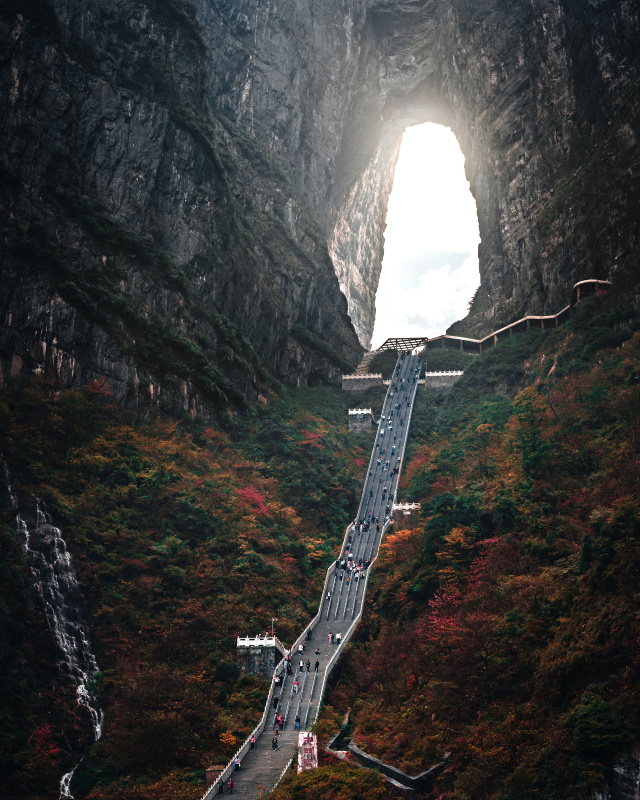 Ryosuke Kosuge photos Heaven’s Gate Mountain, Zhangjiajie, China