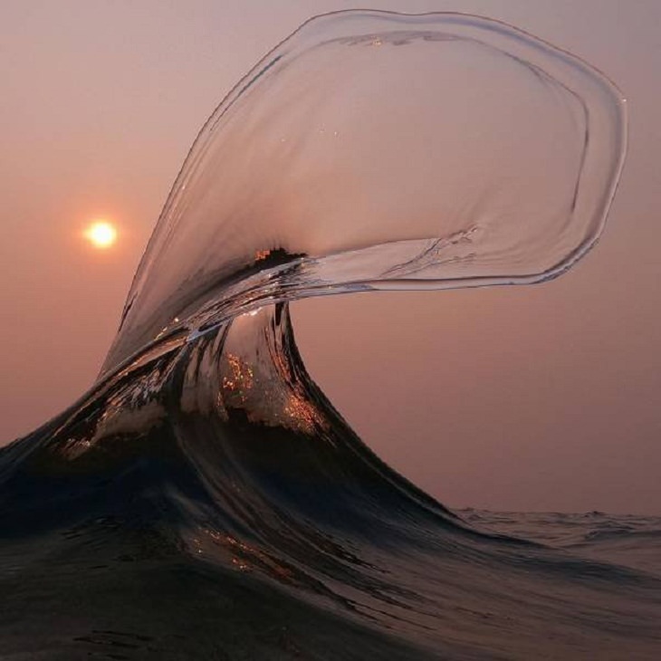 Perfectly-Timed Shots, sea, sky, sun