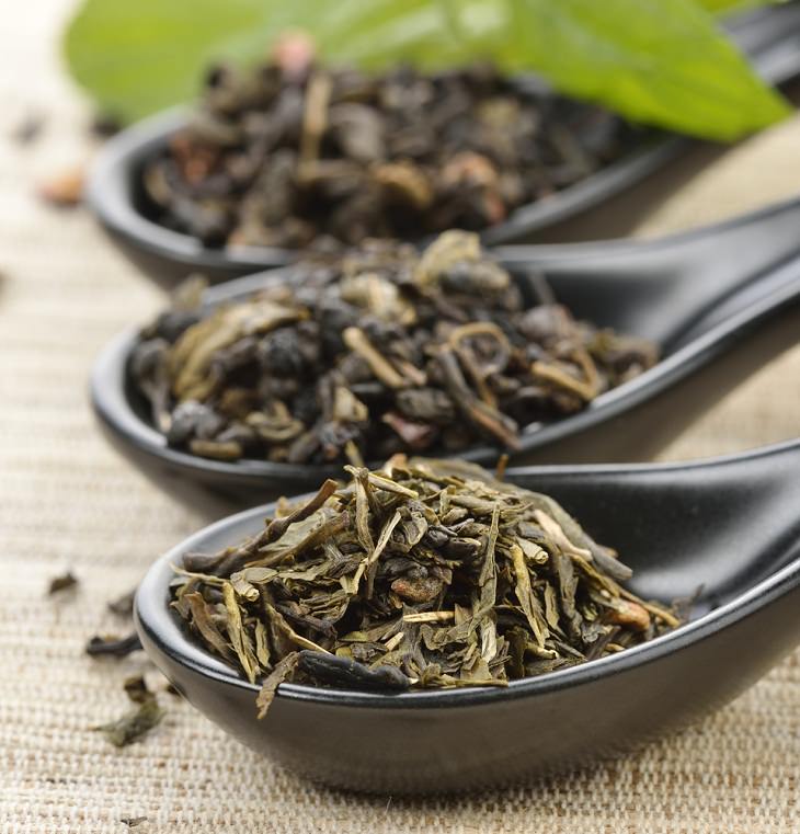 Loose Leaf Tea vs Tea Bags, leaves of tea