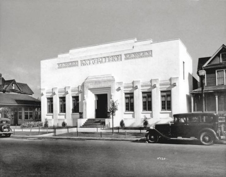 Lost American Buildings, Vancouver Art Gallery 