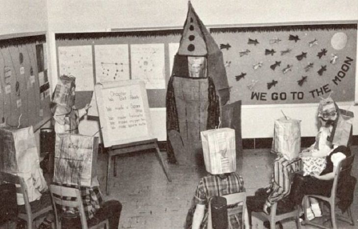 Vintage Pics, elementary school class