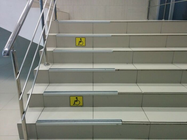 Disastrous Stair Design stairs for wheelchairs