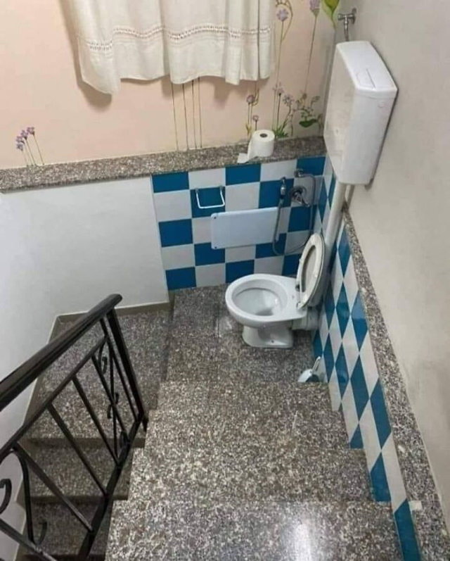 Disastrous Stair Design stairs WC
