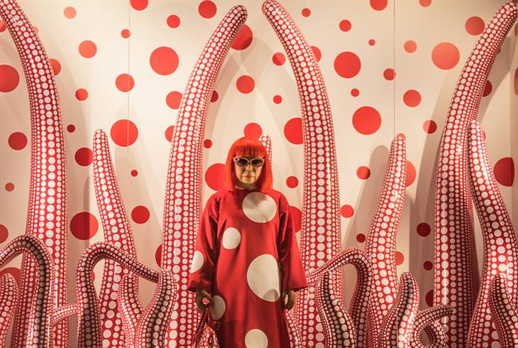 Famous Female Artists A glimpse from Kusama's retrospective exhibition