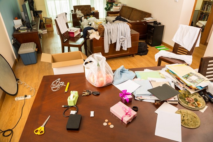 Furniture Arranging Mistakes, congested room