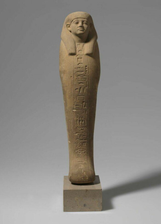 The Louvre’s Art Mummiform Funeral Servant With Hidden Hands; Nymaâtrê Amenemhat III (1862 BC-1757 BC)