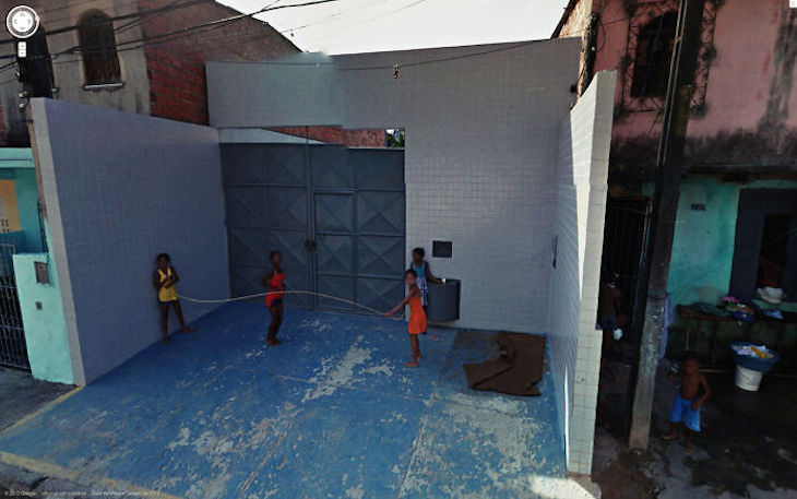 Unusual Images Caught in Google Street View children playing