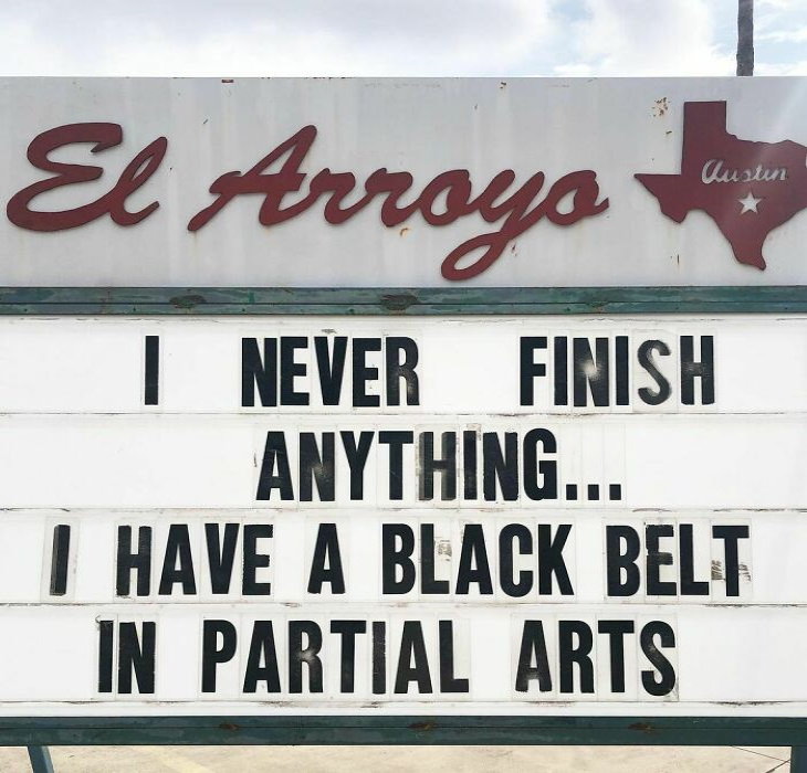 El Arroyo Funny Signs