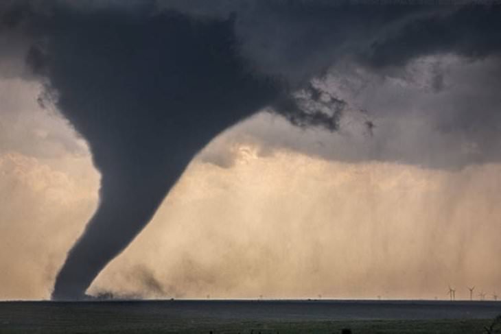 Eye Opening Comparison Images tornado size
