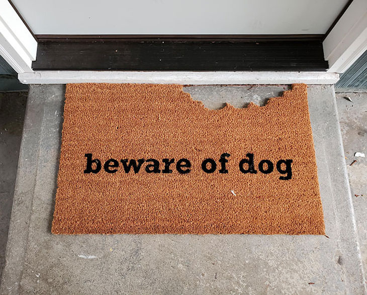 15 Hilariously Creative Doormats dog bite