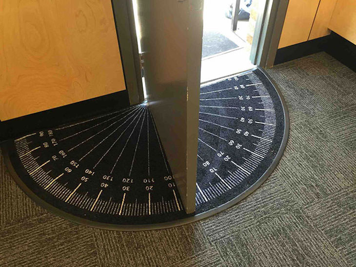 15 Hilariously Creative Doormats measuring