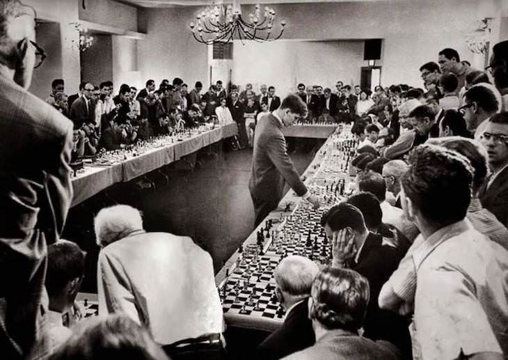 Extraordinary and Poignant Images Bobby Fischer