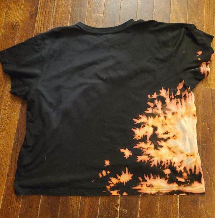 Accidents That Resulted in Unplanned Art Pieces t-shirts