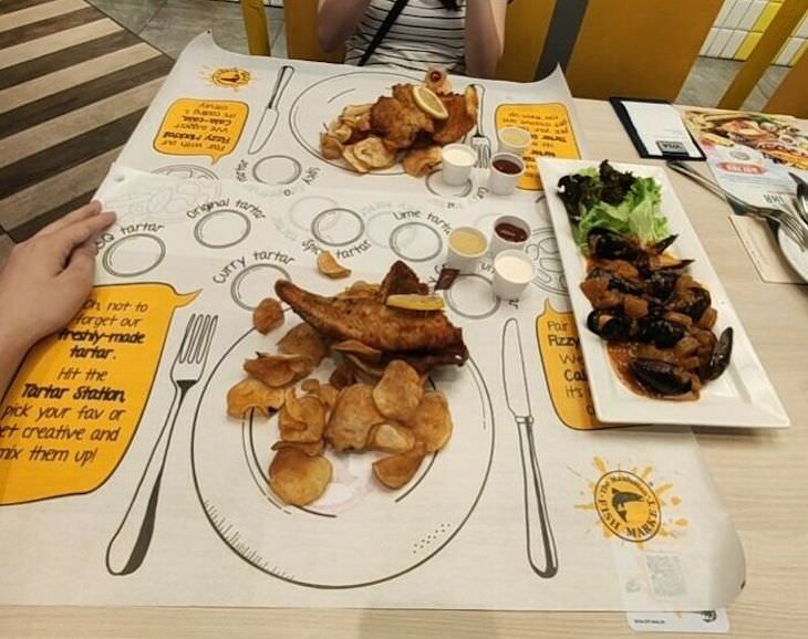 Ridiculous restaurant servings imaginary plates