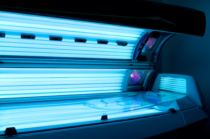 Strange and Creepy Facts on Various Topics tanning bed
