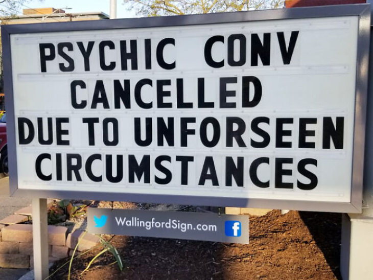 Wallingford Signs psychic convention