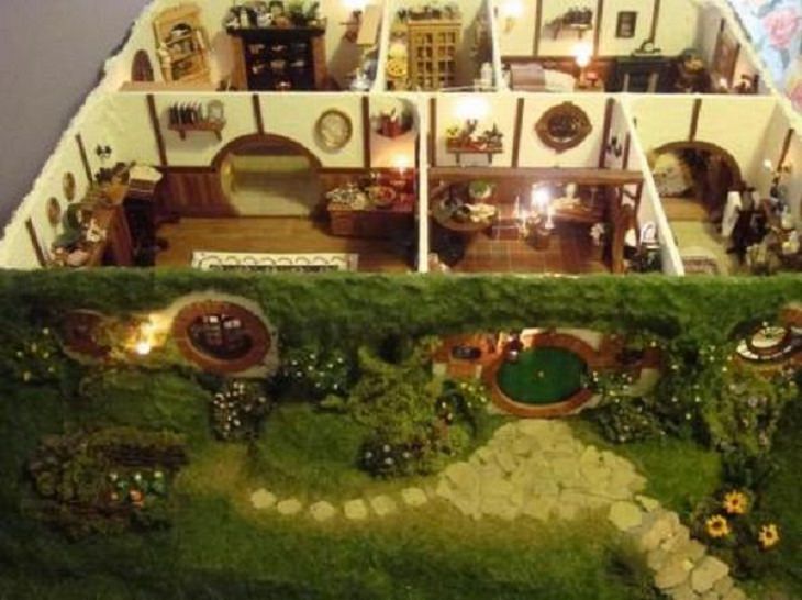 Charming Dollhouses, Lord of the Rings