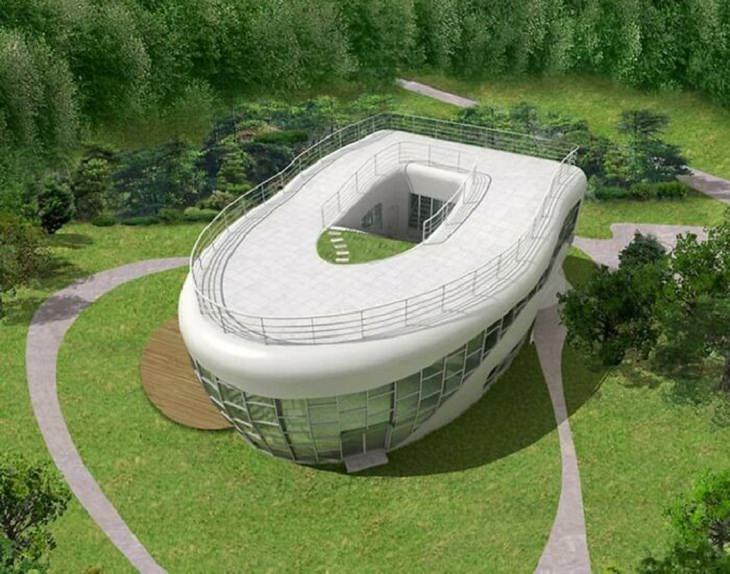 Weird Architecture, toilet-shaped house 